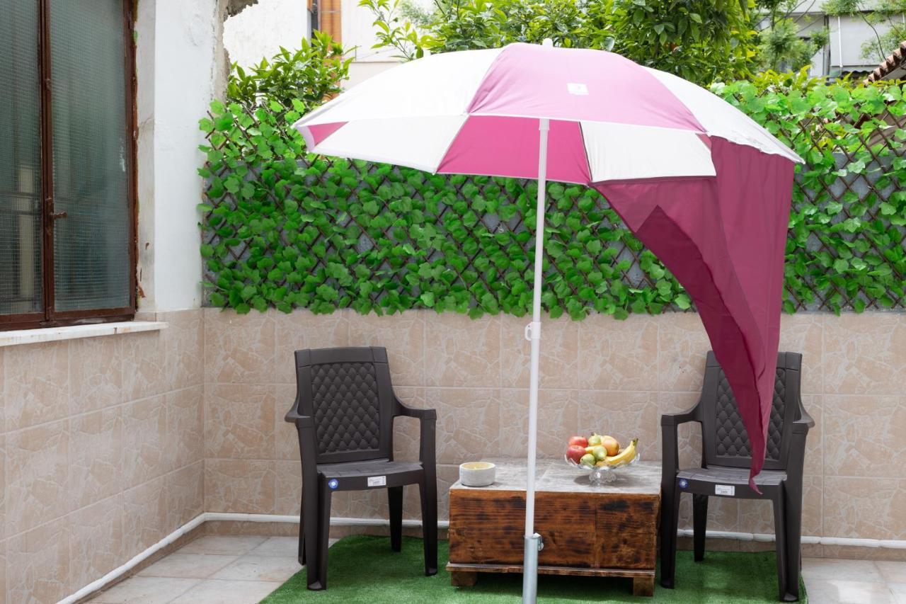 Danai House Apartment เอเธนส์ ภายนอก รูปภาพ