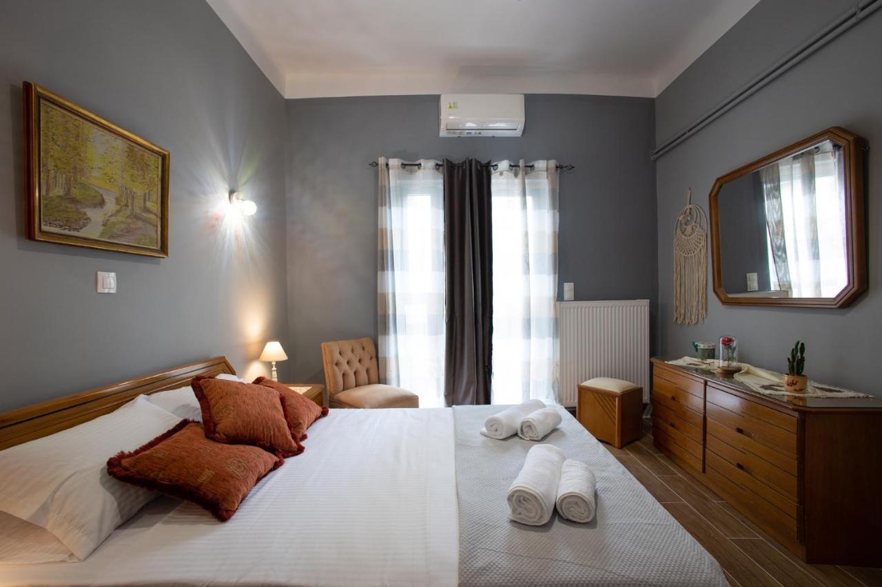 Danai House Apartment เอเธนส์ ภายนอก รูปภาพ