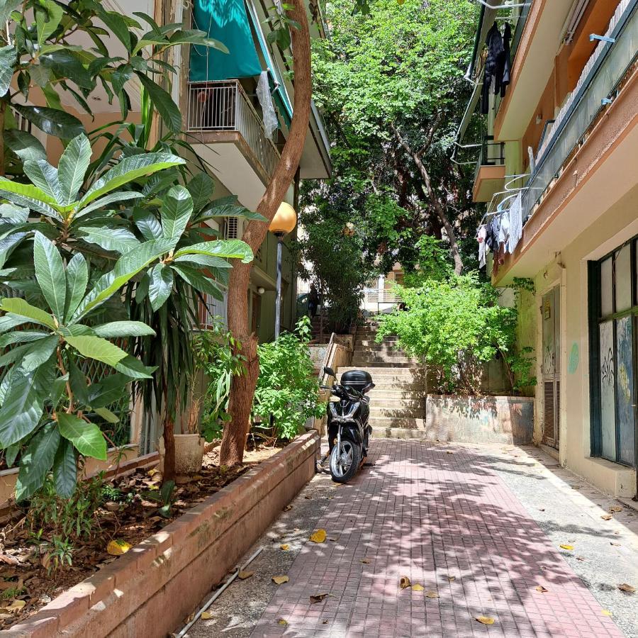 Danai House Apartment เอเธนส์ ภายนอก รูปภาพ